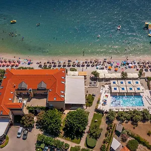 Dobrovit 3* Baška
