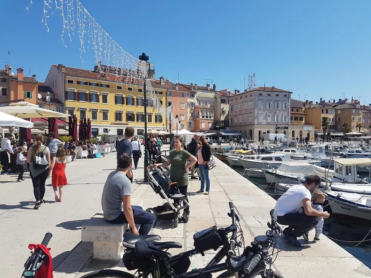 *** Affittacamere Rooms And Apartments Robert Rovigno Croazia